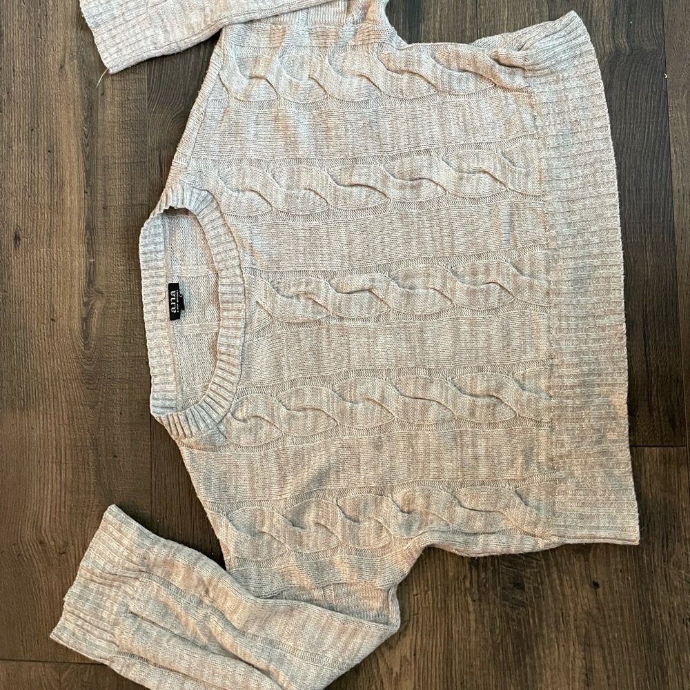 Ana loose fitting slightly cropped sweater